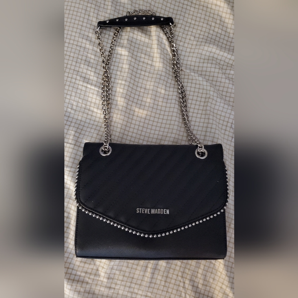 Steve Madden Black Quilted Women's Bag